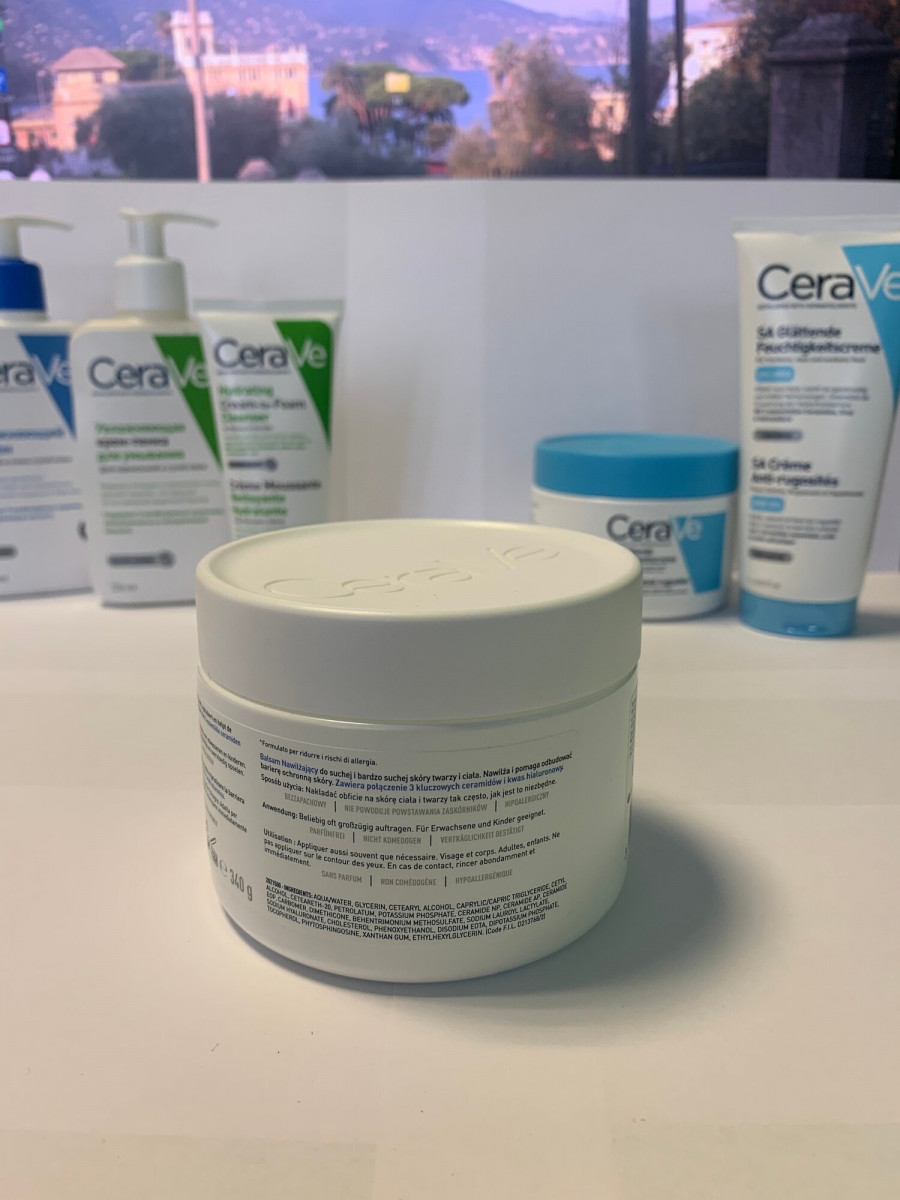 CeraVe Крем для лица и тела Moisturising Cream Увлажняющий для сухой и очень сухой кожи лица и тела, 340 г CeraVe Крем для лица и тела Moisturising Cream Увлажняющий для сухой и очень сухой кожи лица и тела, 340 г